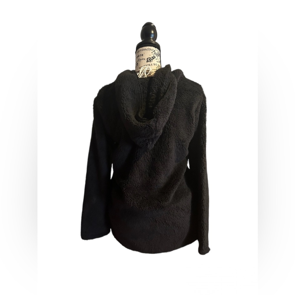 NWT Fuzzy Lightweight Coat - Picture 3 of 5